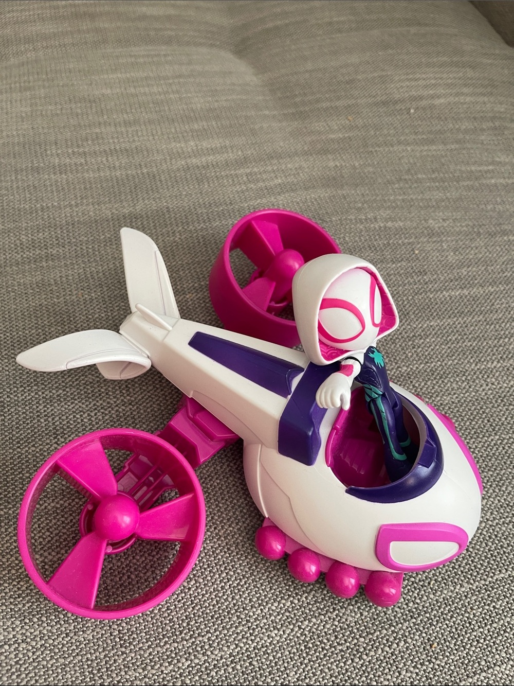 Marvel Ghost-Spider Action Figure and Copter-Cycle Vehicle